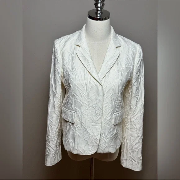 NWT Gucci Ivory Floral Textured Blazer - Size 42/US 6 - Picture 11 of 15